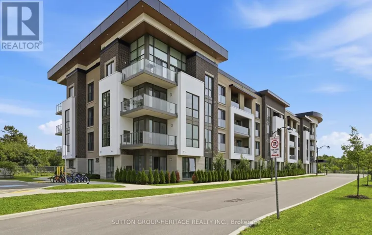 402 - 385 ARTIC RED DRIVE, Oshawa (Windfields), Ontario L1L0W9
