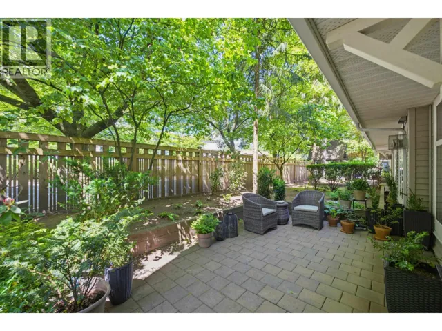 2 1071 LYNN VALLEY ROAD, North Vancouver, British Columbia V7J1Z6