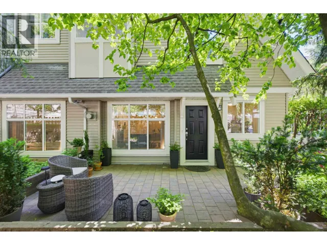 2 1071 LYNN VALLEY ROAD, North Vancouver, British Columbia V7J1Z6