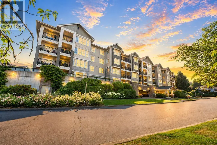 207 19673 MEADOW GARDENS WAY, Pitt Meadows, British Columbia V3Y0A1