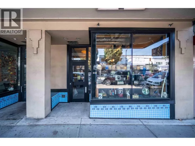 2522 E HASTINGS STREET, Vancouver, British Columbia V5K1Z3