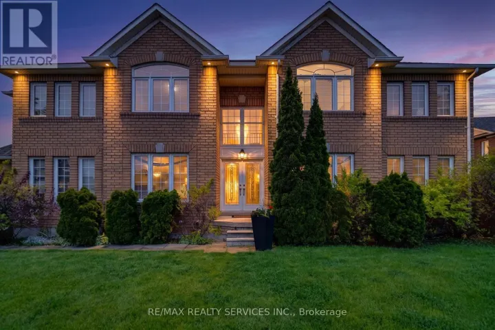 7419 BLACK WALNUT TRAIL, Mississauga (Lisgar), Ontario L5N8A4