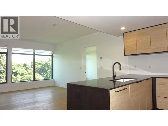 500 6485 MANITOBA STREET, Vancouver, British Columbia V5Y0P7