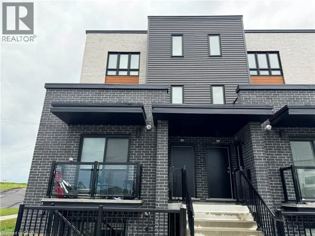 235 CHAPEL HILL Drive Unit# 34, Kitchener, Ontario N2R0S4