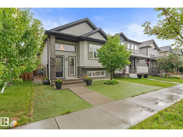 17027 121 ST NW, Edmonton, Alberta T5X0H4