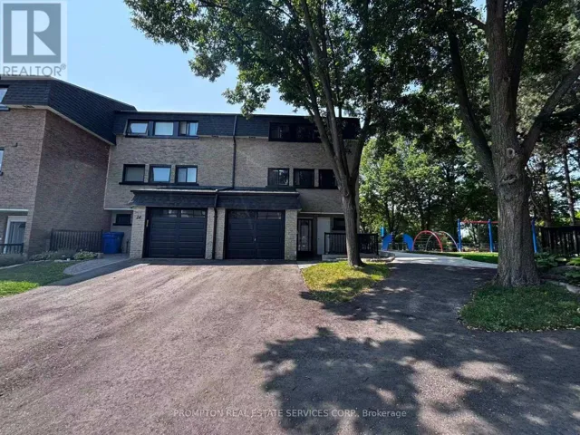 22 POPLAR CRESCENT, Aurora (Aurora Highlands), Ontario L4G3L3