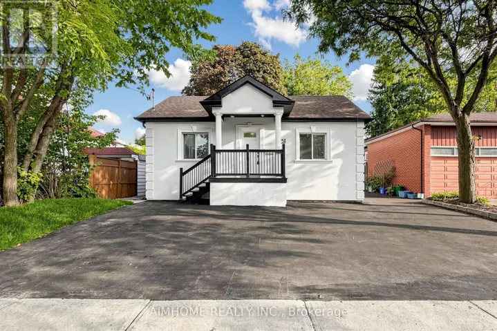 95 STEELES AVENUE E, Toronto (Newtonbrook East), Ontario M2M3Y4