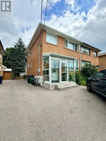 MAIN - 53 GARTHDALE COURT, Toronto (Bathurst Manor), Ontario M3H5P7
