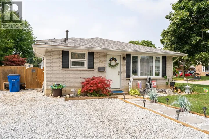 86 Marion AVENUE, Chatham, Ontario N7M5N3