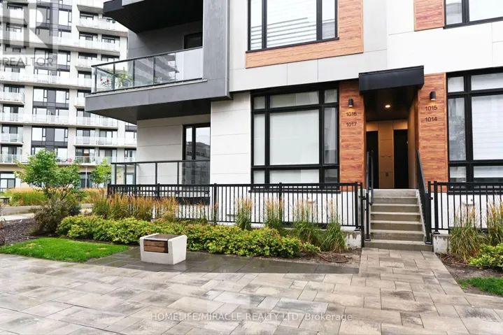 1017 - 14 DAVID EYER ROAD, Richmond Hill, Ontario L4S0N5