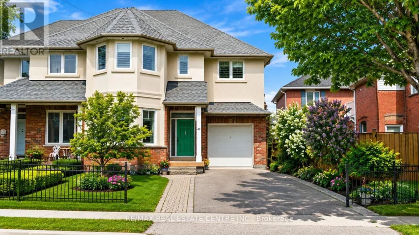 49 BRONTE STREET S, Milton (OM Old Milton), Ontario L9T1Z3