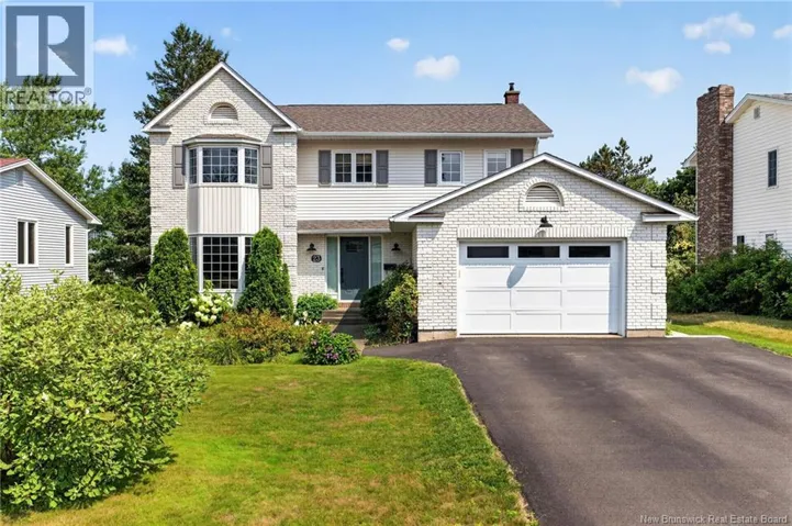 23 Glendale Crescent, Moncton, New Brunswick E1E3Z8