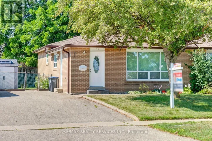21 FINCHGATE BOULEVARD, Brampton (Southgate), Ontario L6T3H7
