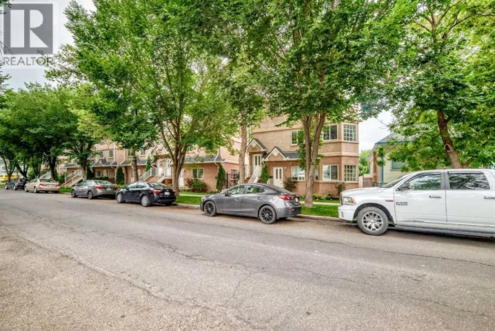 156, 1415 Centre A Street NE, Calgary, Alberta T2E2Z8
