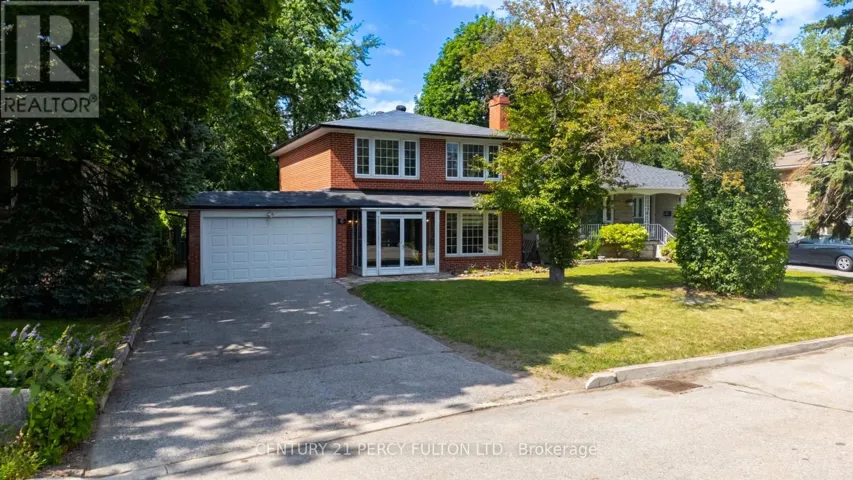 6 DONNA COURT, Toronto (Newtonbrook East), Ontario M2M2C8