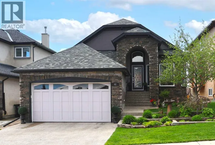 92 Sherwood Rise NW, Calgary, Alberta T3R1P6