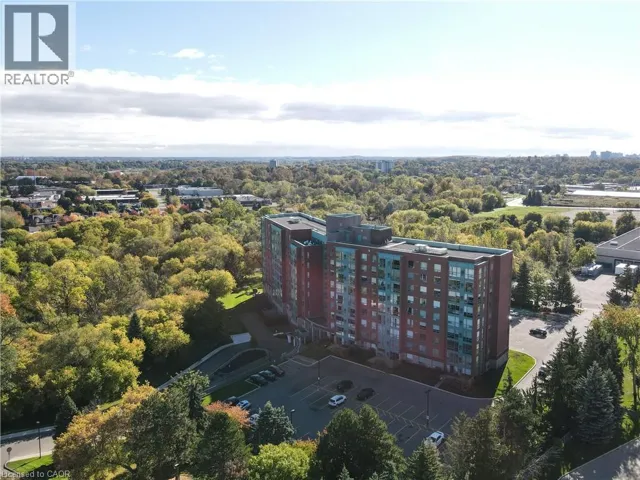 55 BLUE SPRINGS Drive Unit# PH, Waterloo, Ontario N2J4T3