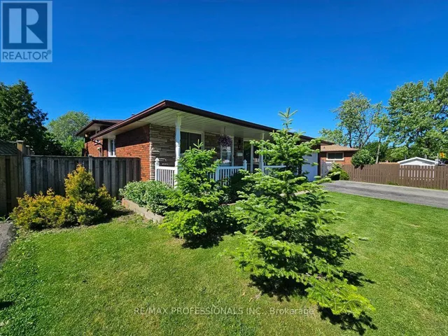7 BERKO AVENUE, Hamilton (Lawfield), Ontario L8V2P8