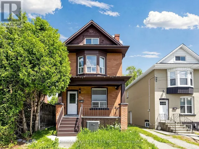 746 KING STREET W, Hamilton (Westdale), Ontario L8S1J8