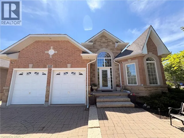 137 PINEHILL Drive, Stoney Creek, Ontario L0R1P0
