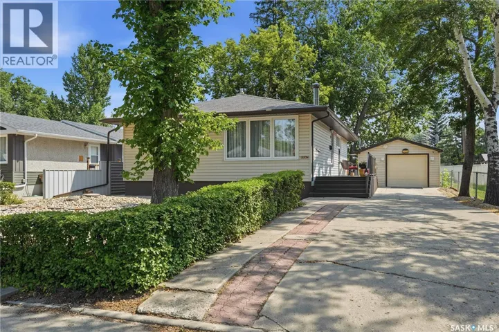 323 Toronto STREET N, Regina, Saskatchewan S4R2T7