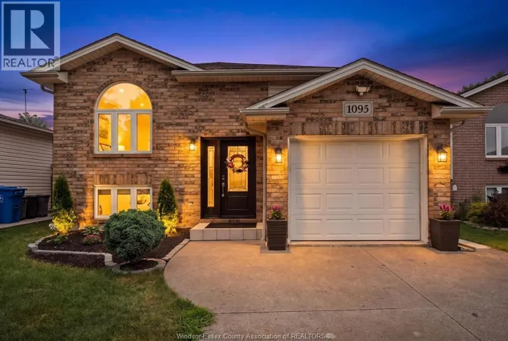 1095 LAKEVIEW, Windsor, Ontario N8P1K9