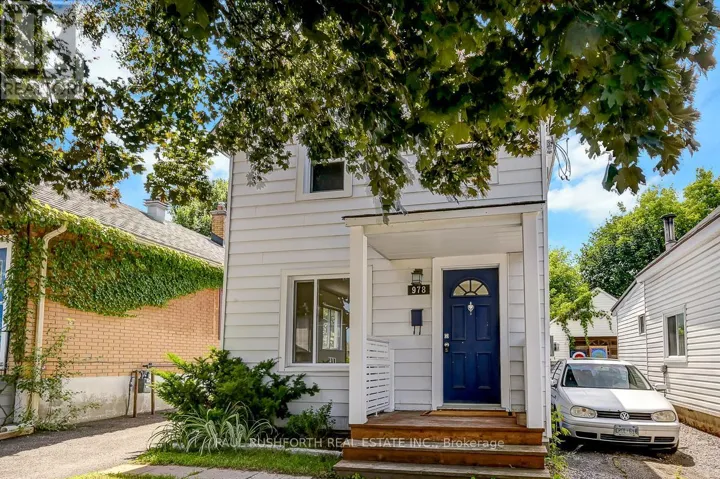 978 ADMIRAL AVENUE, Ottawa, Ontario K1Z6L9