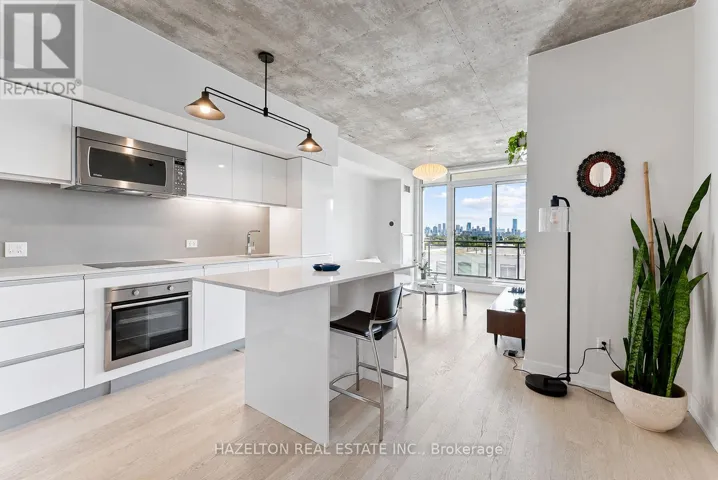 825 - 20 MINOWAN MIIKAN LANE, Toronto (Little Portugal), Ontario M6J0E5