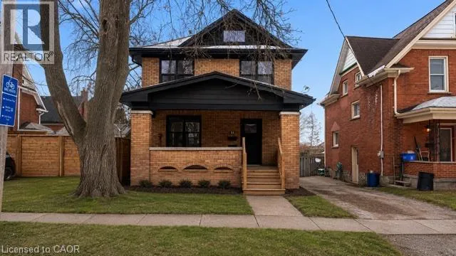 313 DUKE Street E Unit# LOWER, Kitchener, Ontario N2H1B6