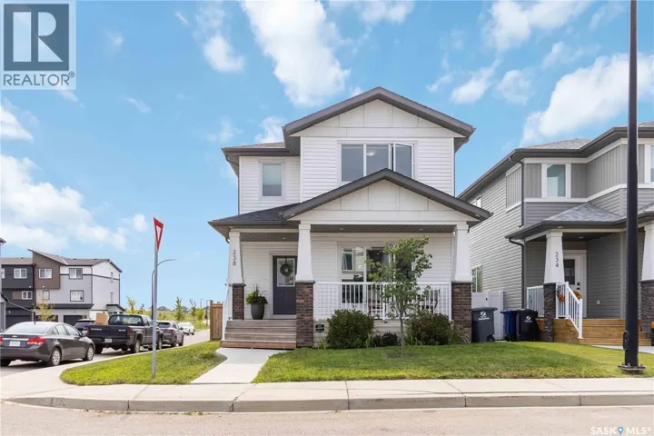 238 Dubois CRESCENT, Saskatoon, Saskatchewan S7V0R3
