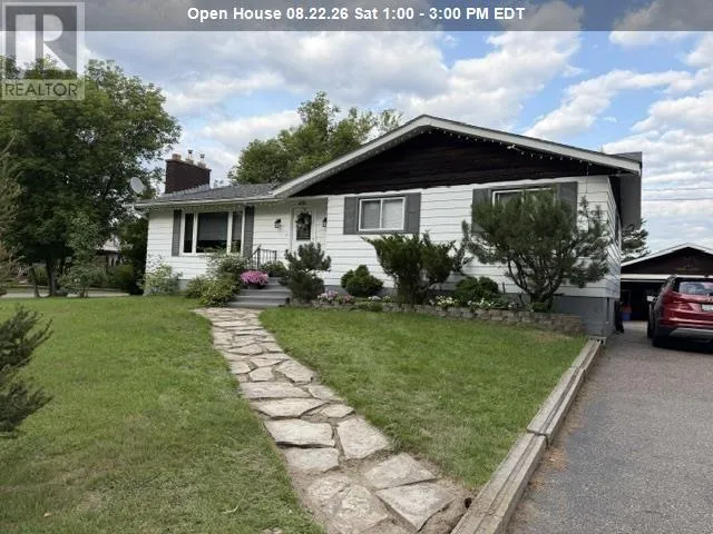 4130 Vanguard AVE, Thunder Bay, Ontario P7K1C9