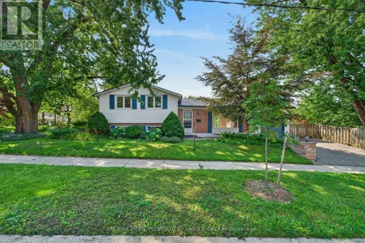 36 DALLINGTON DRIVE, Toronto (Don Valley Village), Ontario M2J2G3