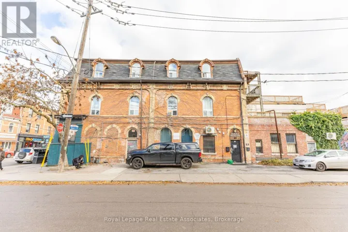 83 ELM GROVE AVENUE, Toronto (South Parkdale), Ontario M6K2J2