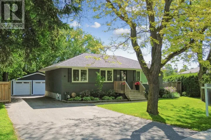 400 HIGHSIDE DRIVE, Milton (OM Old Milton), Ontario L9T1X1