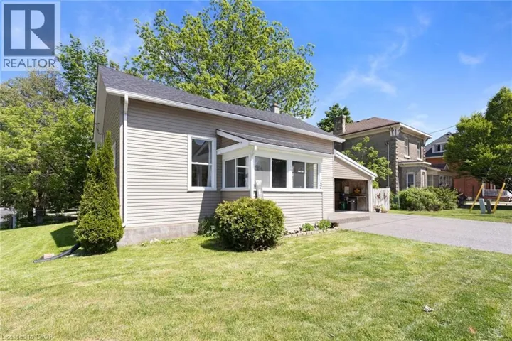 42 BEALE Street, Woodstock, Ontario N4S6W9