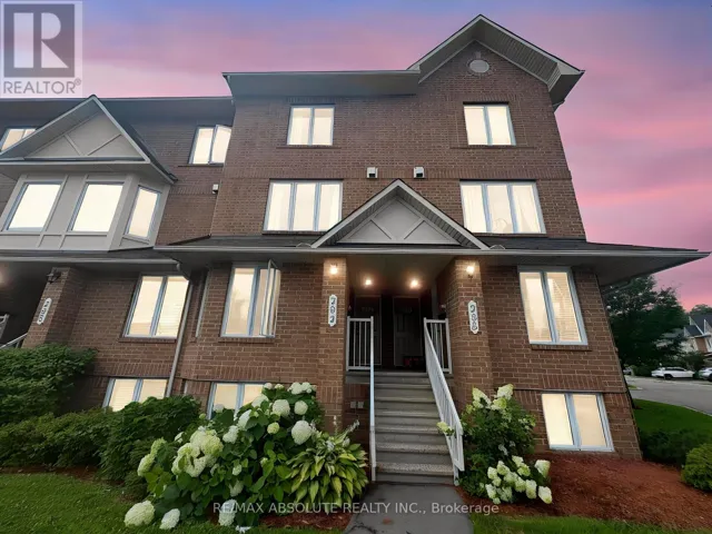 294 CRESTHAVEN DRIVE, Ottawa, Ontario K2G6W4