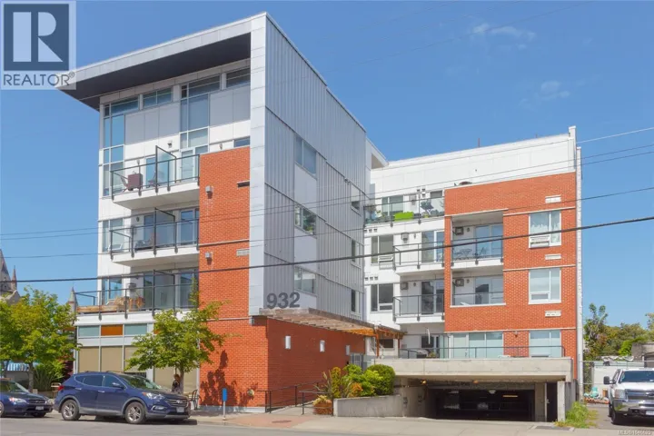 303 932 Johnson St, Victoria, British Columbia V8V3N4