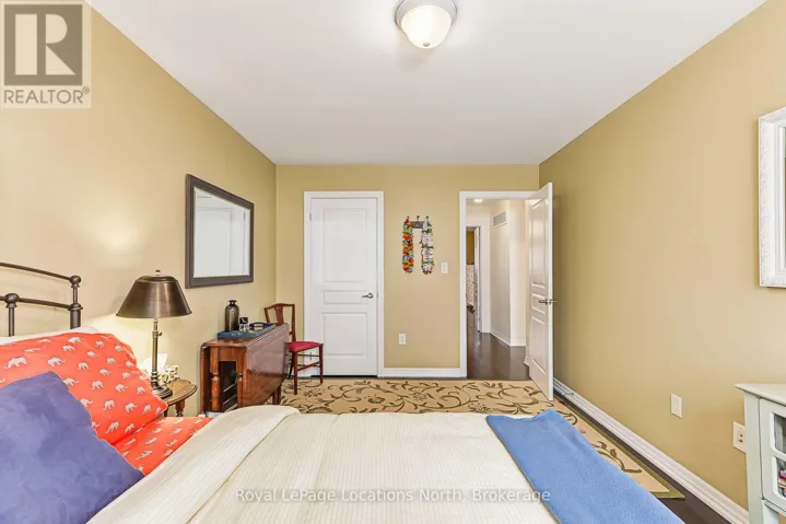 780