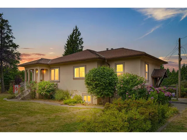 32843 HUNTINGDON ROAD, Abbotsford, British Columbia V2S5Z4
