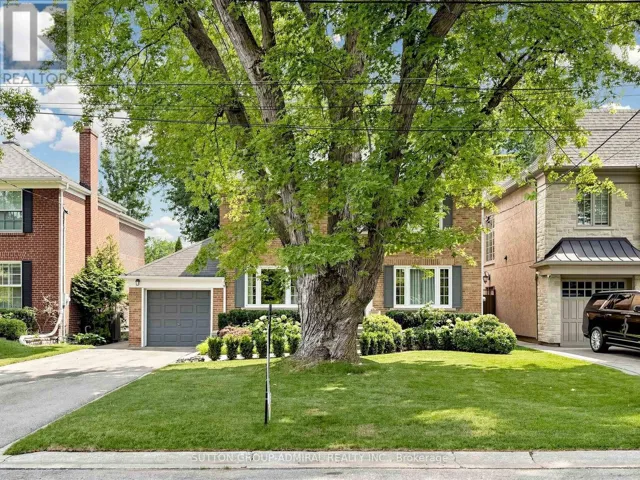11 MARCHWOOD DRIVE, Toronto (Lansing-Westgate), Ontario M3H1J7