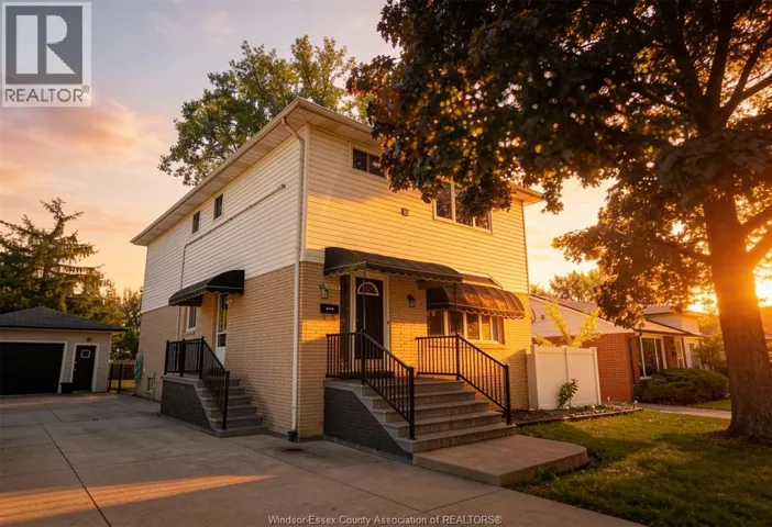 3138 HARTLEY DRIVE, Windsor, Ontario N8T1Z2
