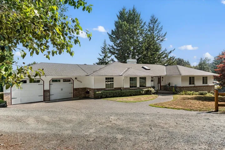 8570 PRIMROSE DRIVE, Chilliwack Mountain, Chilliwack, British Columbia V2R4A3