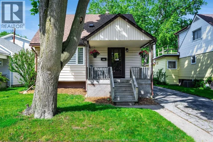 1353 George AVENUE, Windsor, Ontario N8Y2X8