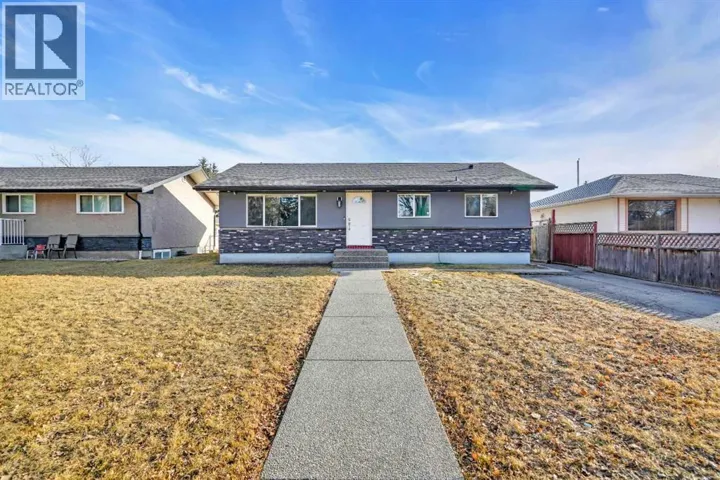 2046 33 Street SE, Calgary, Alberta T2B0T9