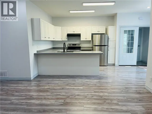 83 KEEWATIN Avenue, Kitchener, Ontario N0B3M1