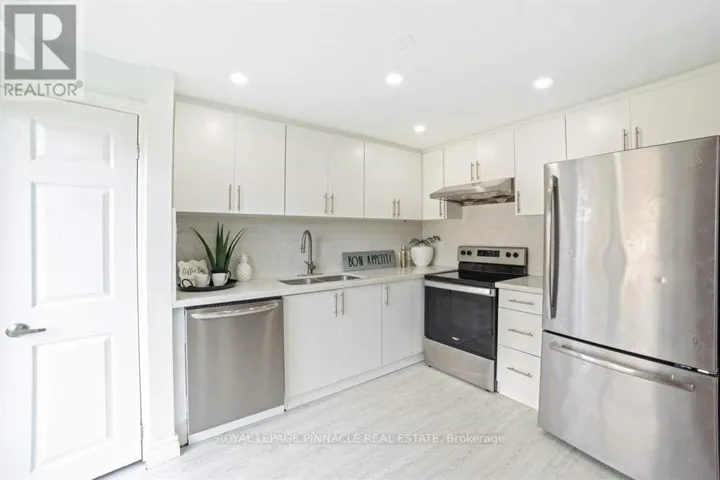 733 PARKVIEW CRESCENT, Cambridge, Ontario N3H5A1