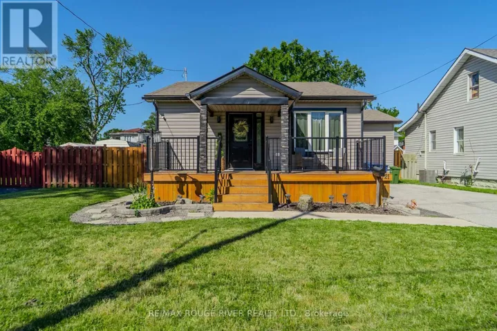 1721 S CAMERON BLVD BOULEVARD, Windsor, Ontario N9B3C9