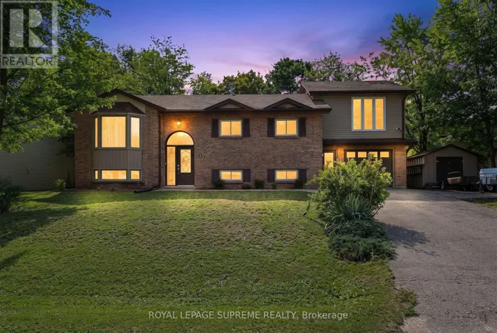 12 PRIDHAM CRESCENT, Essa (Angus), Ontario L3W0G5