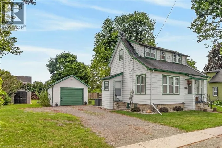 176 CROSS Street E, Dunnville, Ontario N1A1B8