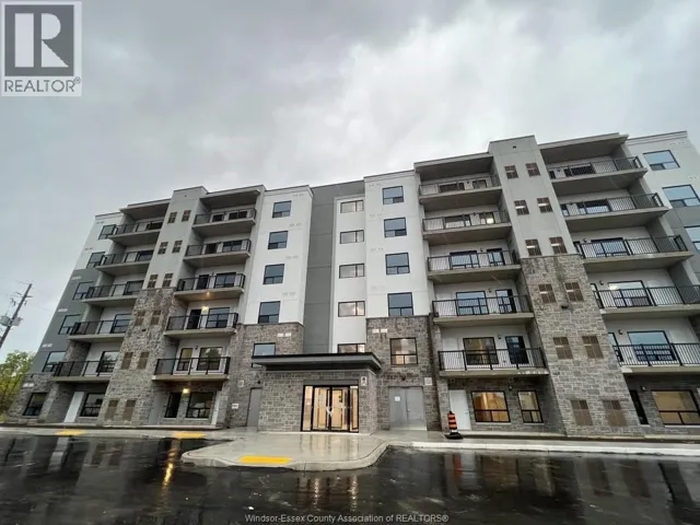 3340 STELLA CRESCENT Unit# 319, Windsor, Ontario N8T0B8